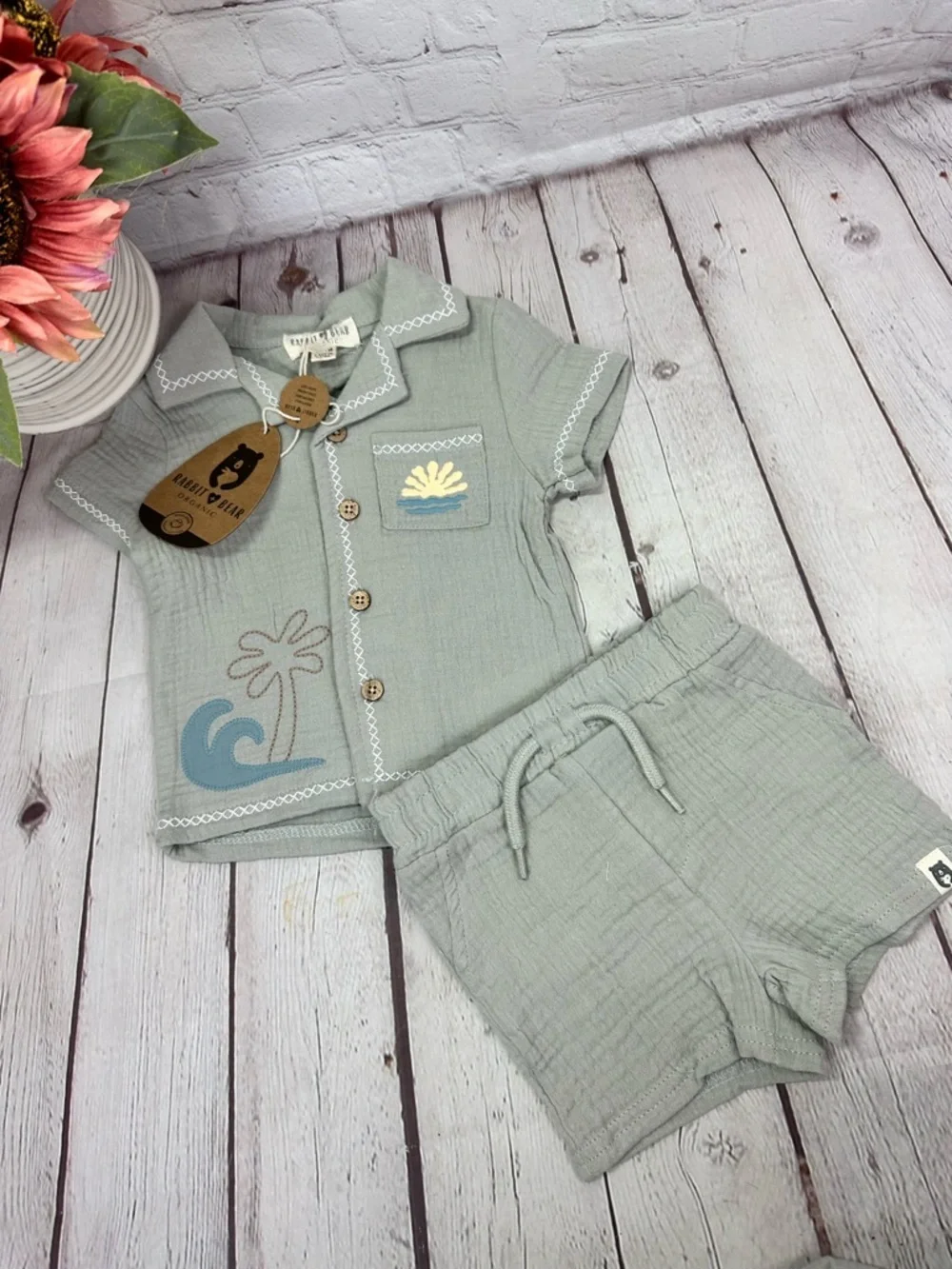 NWT rabbit + Bear 2pc short Set coastal beach Palm surf Wave Embroidery